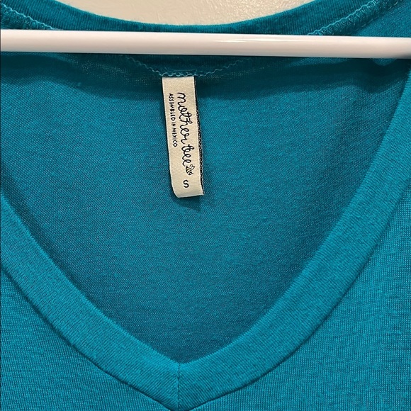 Bundle of Isabel Maternity by Ingrid & Isabel Tank Tops & T-Shirts XS - Picture 3 of 14